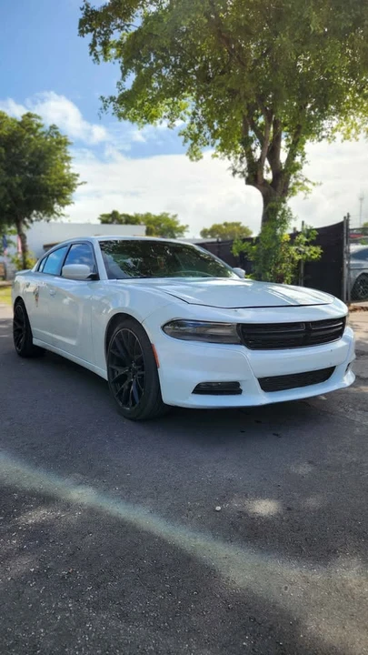 2018 Dodge Charger 7th Gen - Image 3 of 11