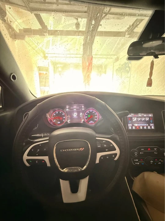 2018 Dodge Charger 7th Gen - Image 4 of 9