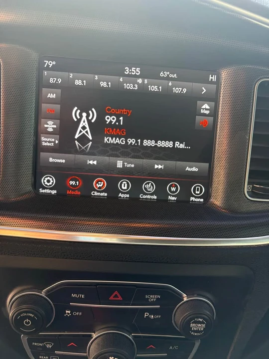 2018 Dodge Charger 7th Gen - Image 11 of 12