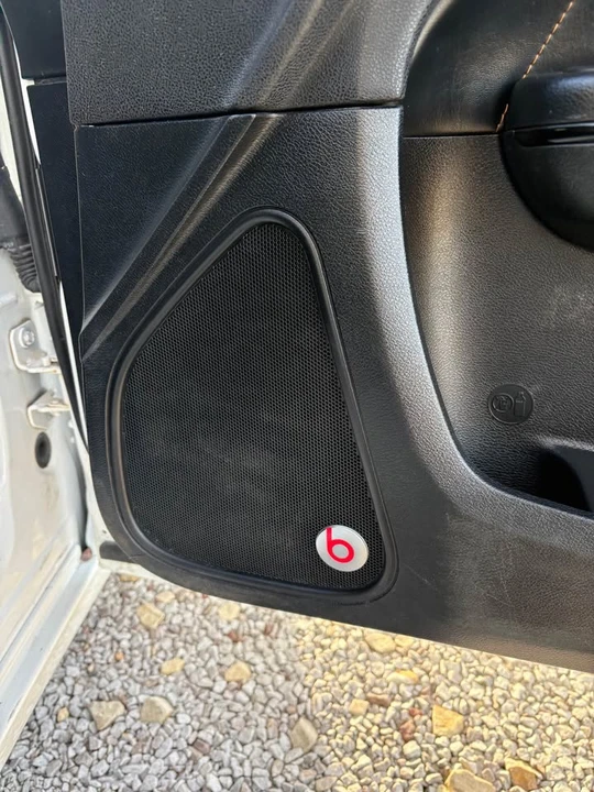 2018 Dodge Charger 7th Gen - Image 9 of 12