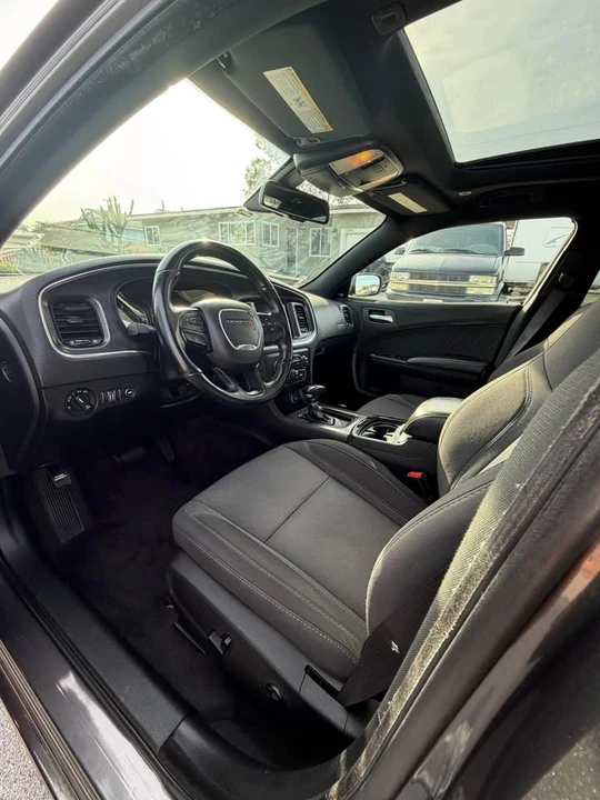 2018 Dodge Charger 7th Gen - Image 8 of 11