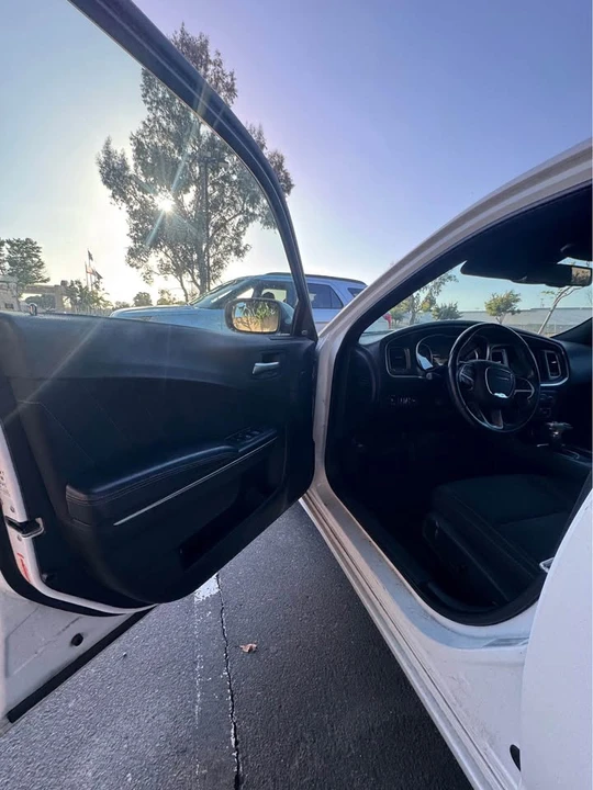 2018 Dodge Charger 7th Gen - Image 9 of 10