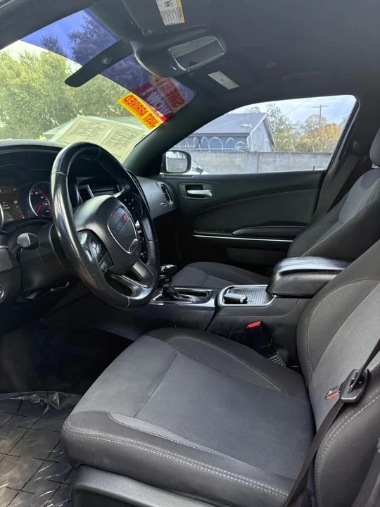2018 Dodge Charger 7th Gen - Image 5 of 9