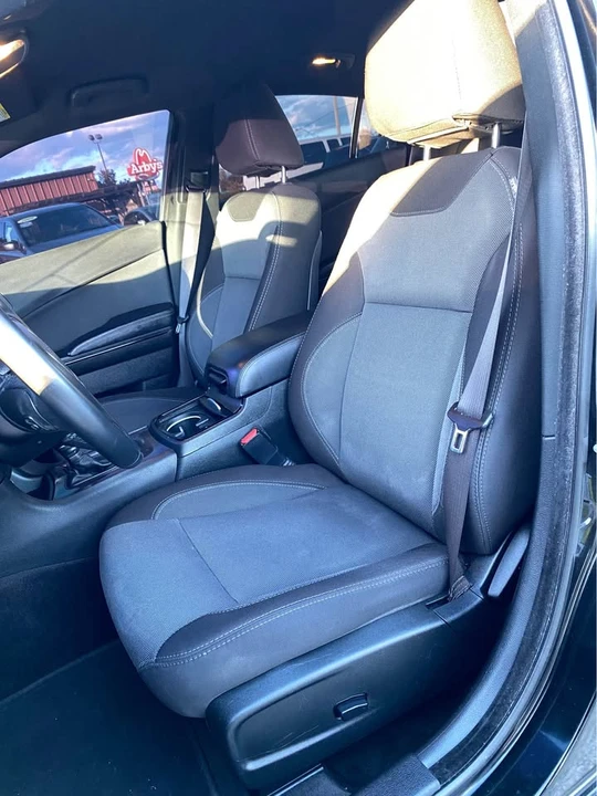 2018 Dodge Charger 7th Gen - Image 5 of 17