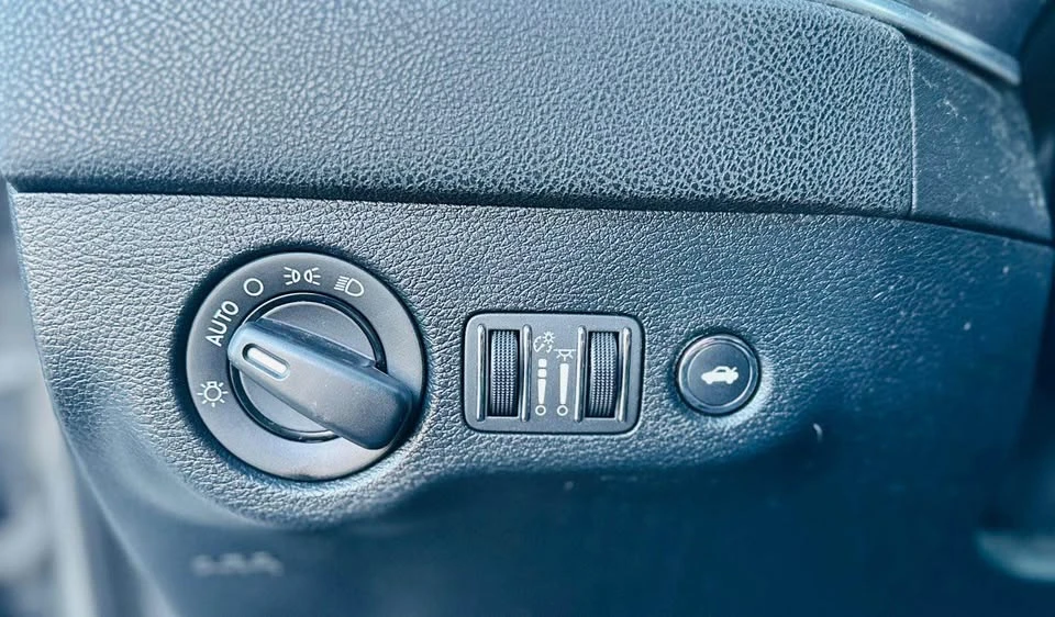 2018 Dodge Charger 7th Gen - Image 11 of 19