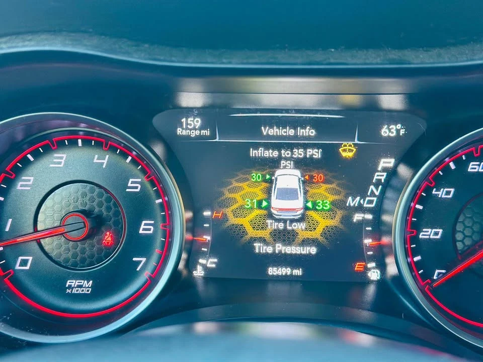 2018 Dodge Charger 7th Gen - Image 19 of 19