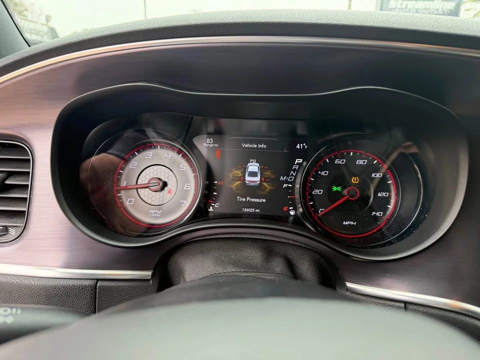 2018 Dodge Charger 7th Gen - Image 19 of 19