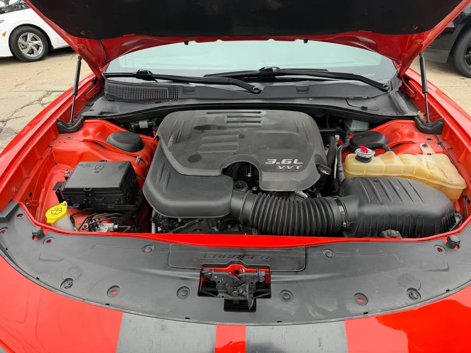 2018 Dodge Charger 7th Gen - Image 17 of 19