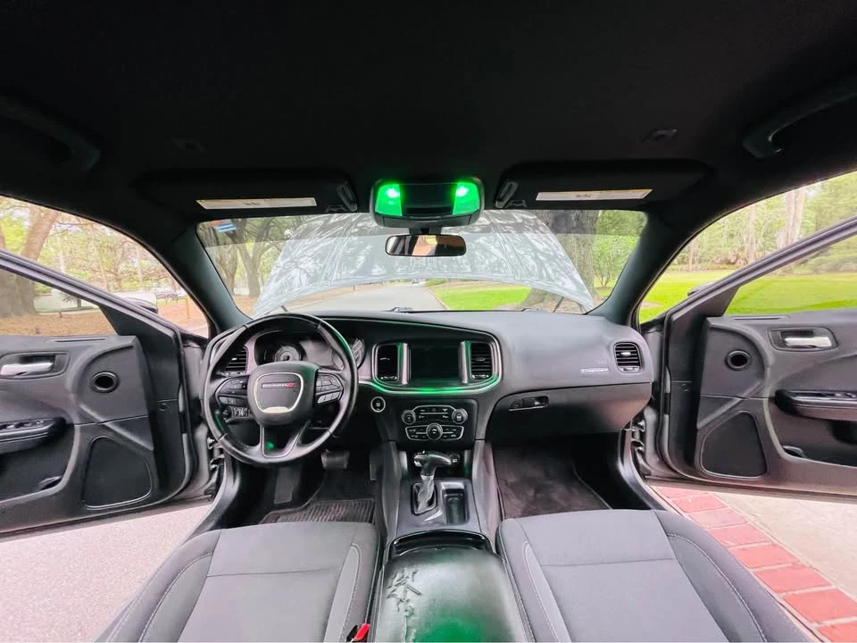 2018 Dodge Charger 7th Gen - Image 10 of 19