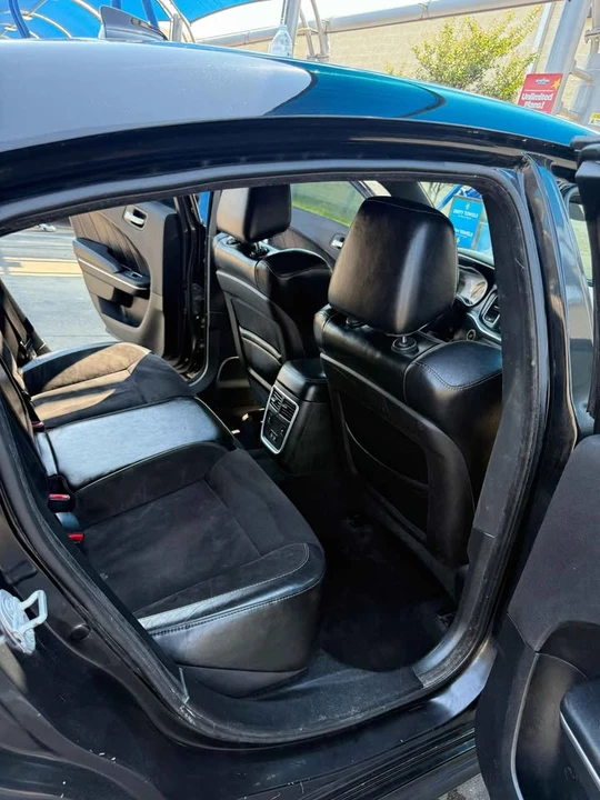 2018 Dodge Charger SRT & 392 7th Gen - Image 7 of 8
