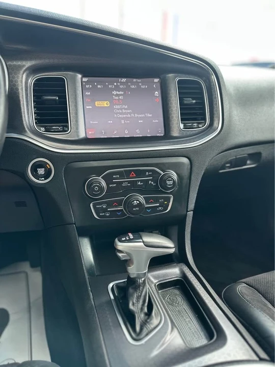 2018 Dodge Charger SRT & 392 7th Gen - Image 9 of 10