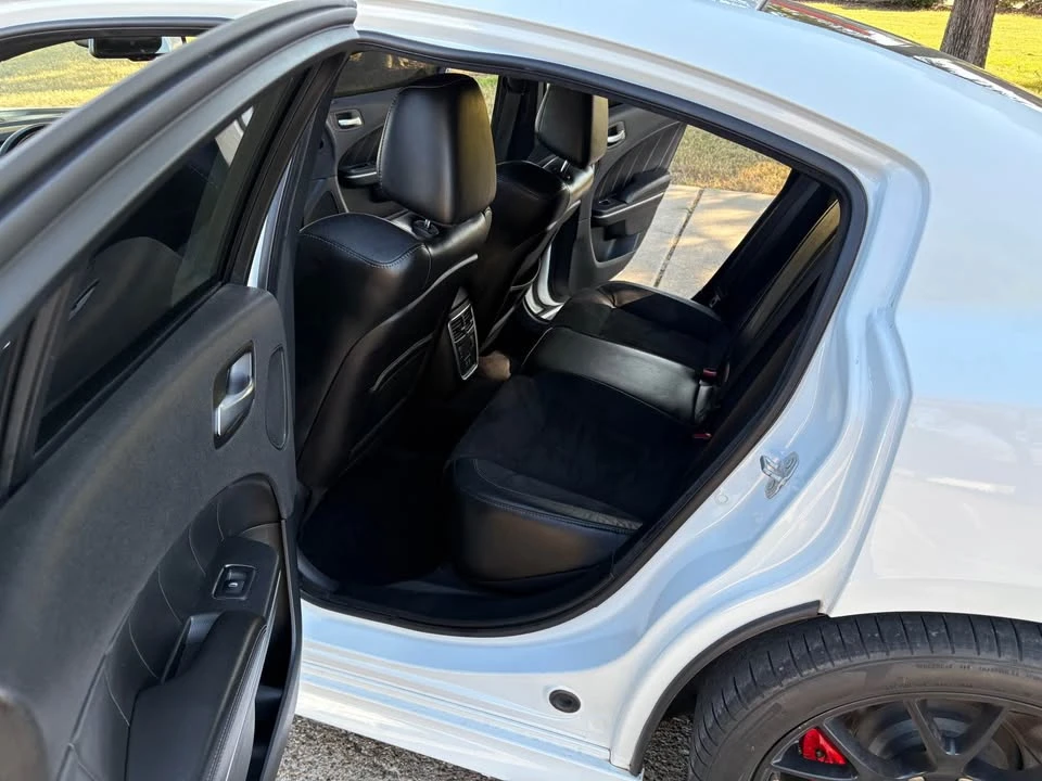 2018 Dodge Charger SRT & 392 7th Gen - Image 10 of 17