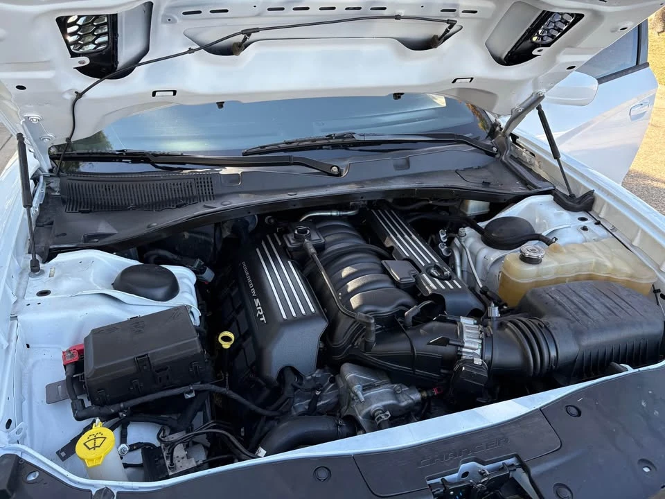 2018 Dodge Charger SRT & 392 7th Gen - Image 14 of 17