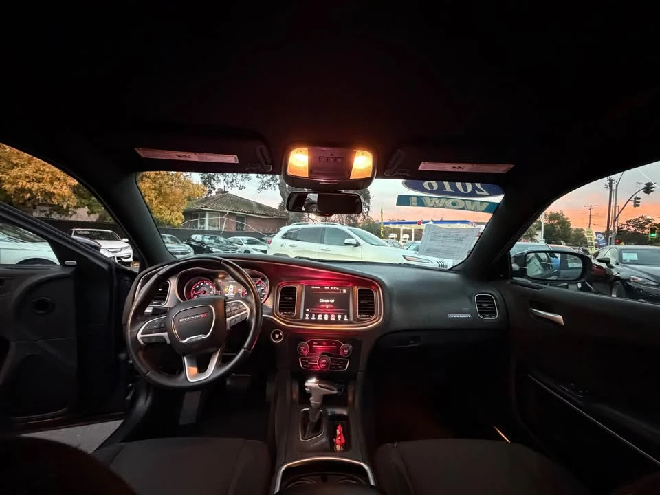 2018 Dodge Charger 7th Gen - Image 10 of 14