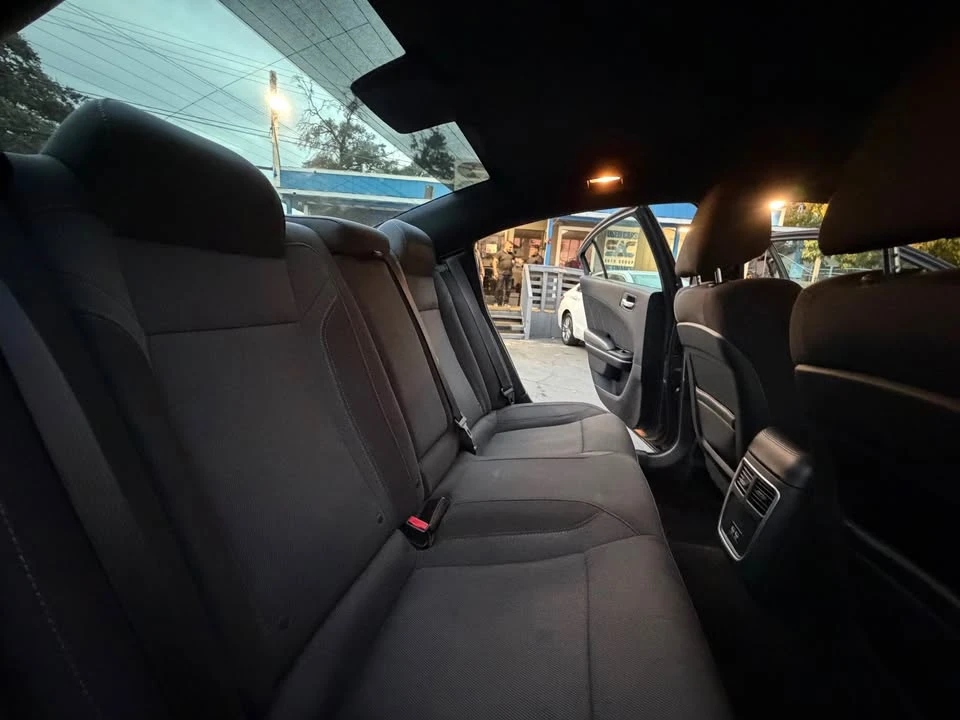 2018 Dodge Charger 7th Gen - Image 9 of 14