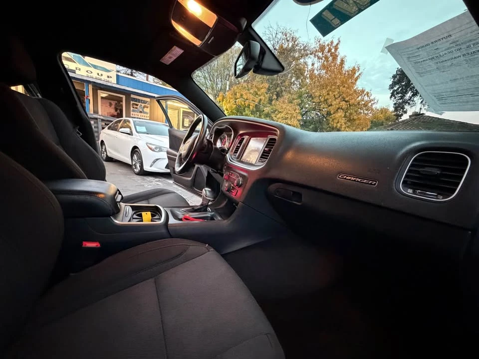 2018 Dodge Charger 7th Gen - Image 6 of 14