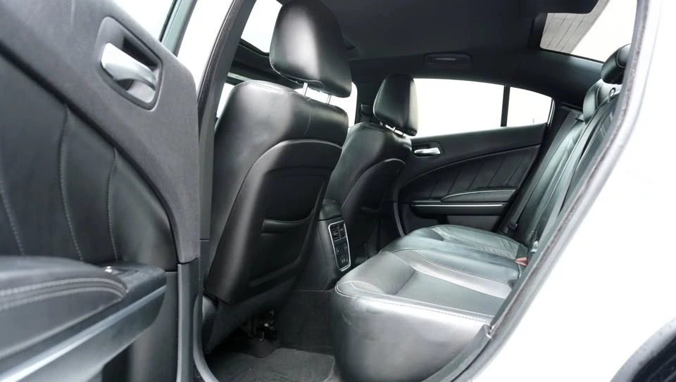 2018 Dodge Charger 7th Gen - Image 11 of 14