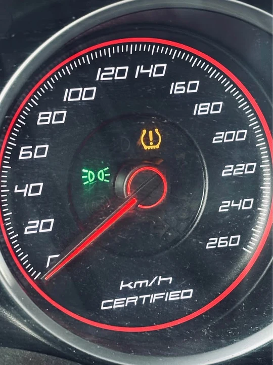 2018 Dodge Charger 7th Gen - Image 12 of 14