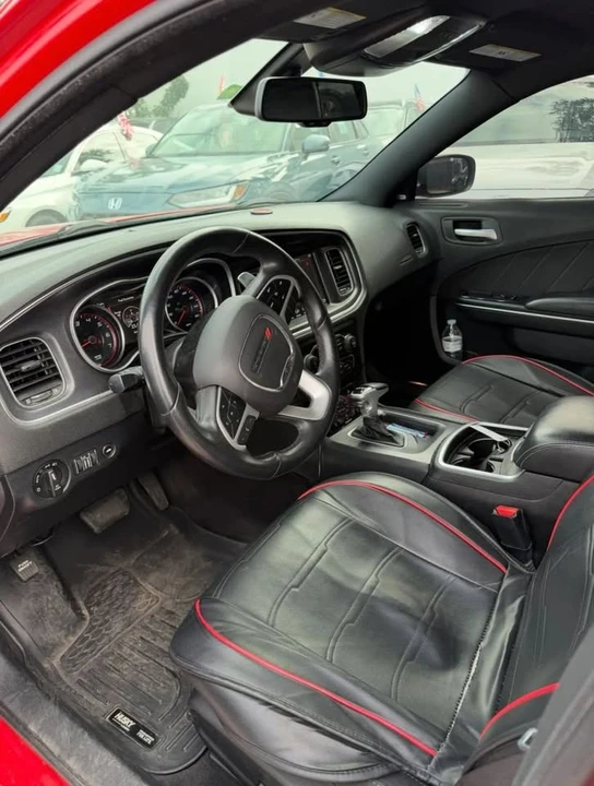 2018 Dodge Charger 7th Gen - Image 9 of 13