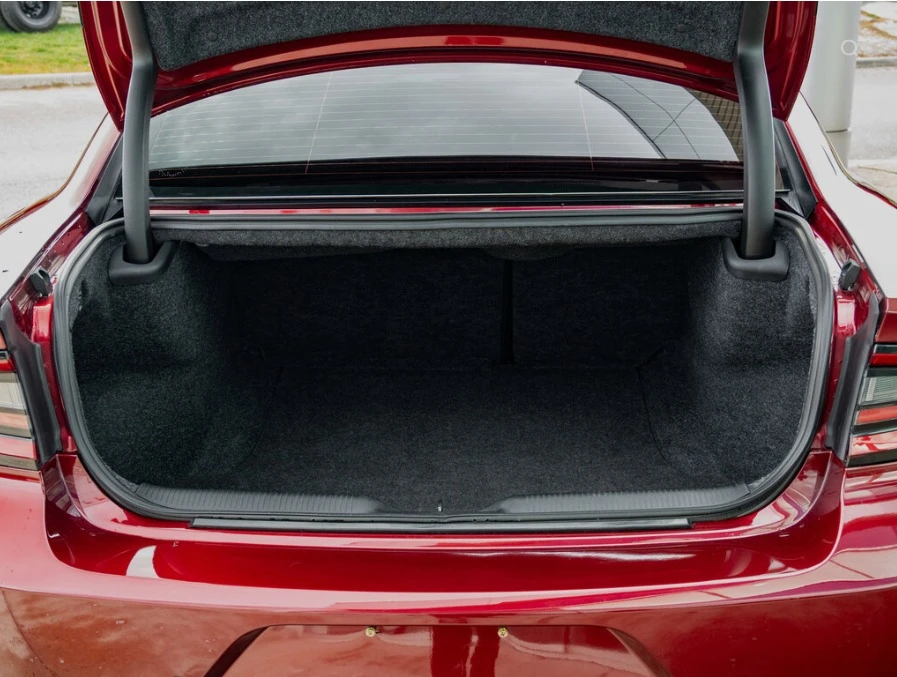 2018 Dodge Charger 7th Gen - Image 6 of 14