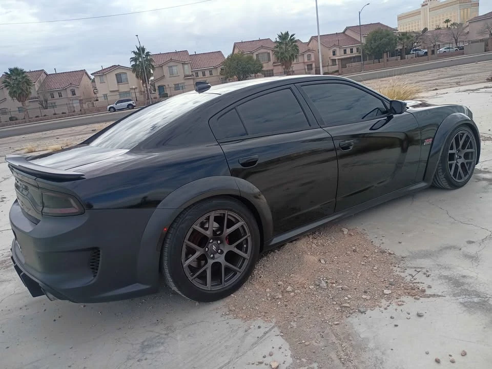 2018 Dodge Charger SRT & 392 7th Gen - Image 9 of 20
