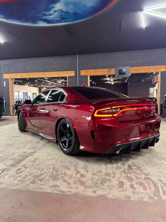 2018 Dodge Charger SRT & 392 7th Gen - Image 4 of 12