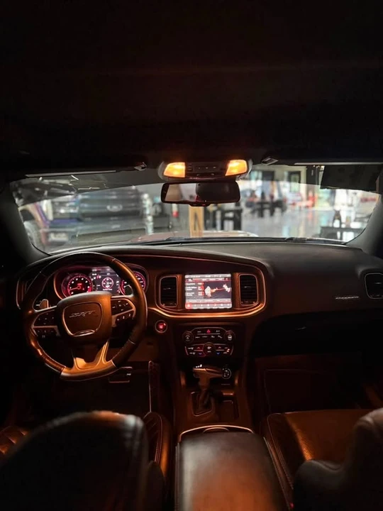2018 Dodge Charger SRT & 392 7th Gen - Image 8 of 12