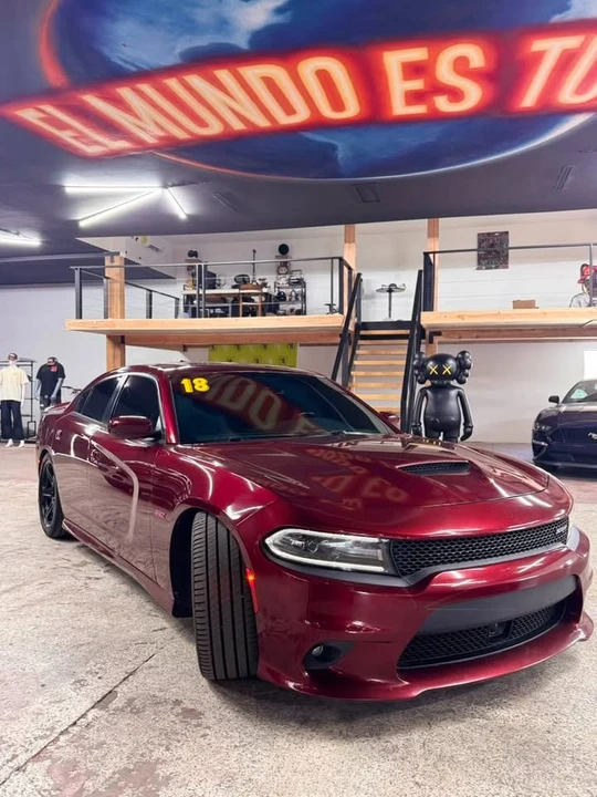 2018 Dodge Charger SRT & 392 7th Gen - Image 7 of 12
