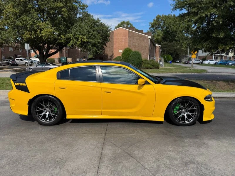 2018 Dodge Daytona - Image 2 of 17