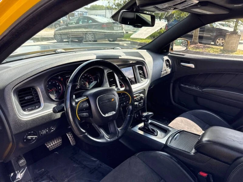 2018 Dodge Daytona - Image 9 of 17