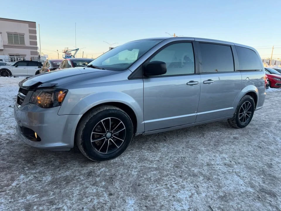 2018 Dodge Caravan - Image 4 of 19