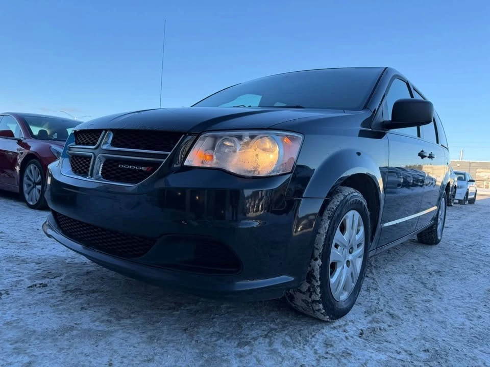 2018 Dodge Caravan - Image 2 of 18