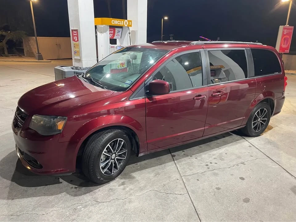 2018 Dodge Caravan - Image 14 of 17
