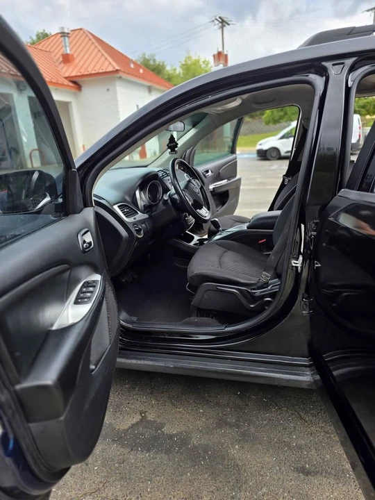 2018 Dodge Journey - Image 2 of 19