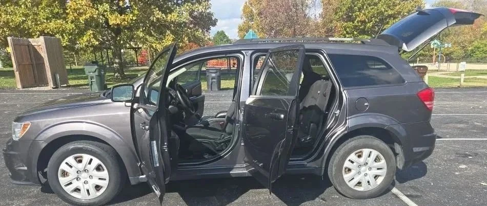 2018 Dodge Journey - Image 11 of 19