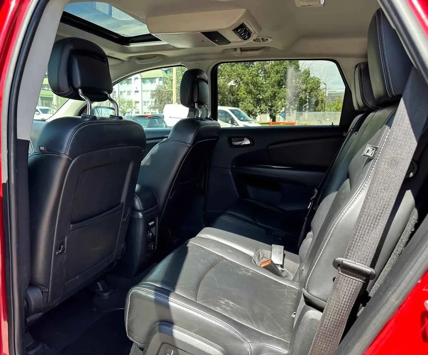 2018 Dodge Journey - Image 8 of 19