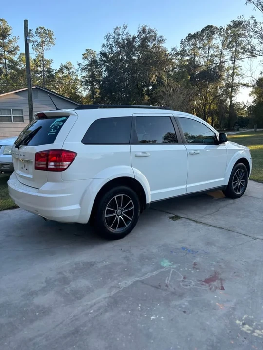 2018 Dodge Journey - Image 2 of 10