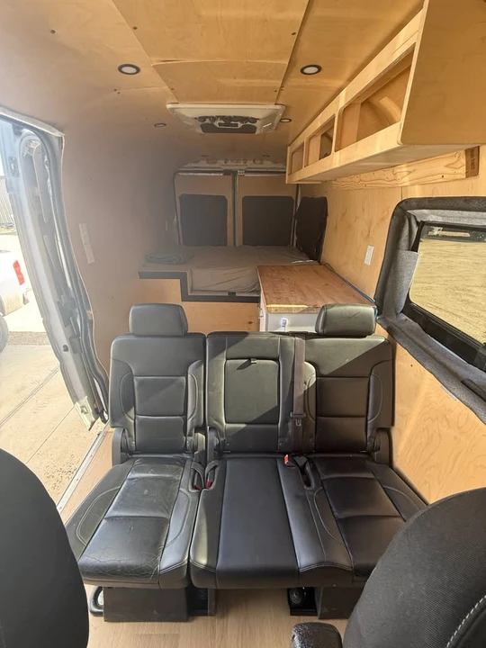 2018 Ram ProMaster - Image 5 of 12