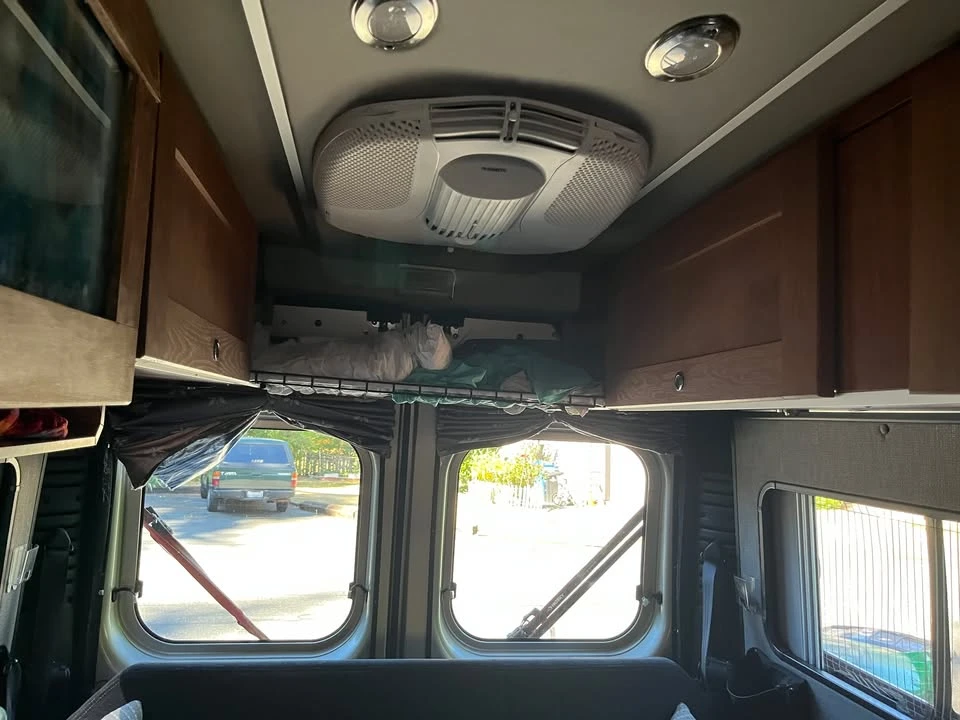 2018 Ram ProMaster - Image 5 of 8