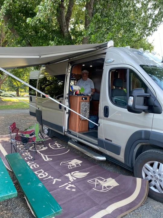 2018 Ram ProMaster - Image 2 of 8