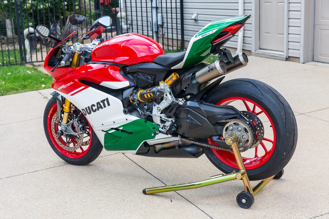 2018 Ducati 1299 - Image 7 of 31