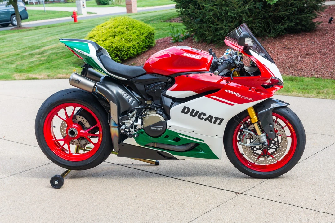 2018 Ducati 1299 - Image 4 of 31