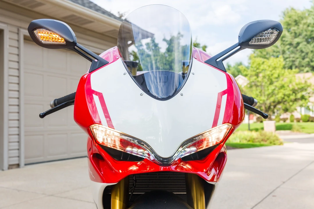2018 Ducati 1299 - Image 11 of 31