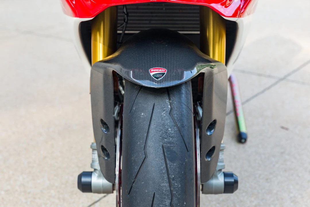 2018 Ducati 1299 - Image 28 of 31