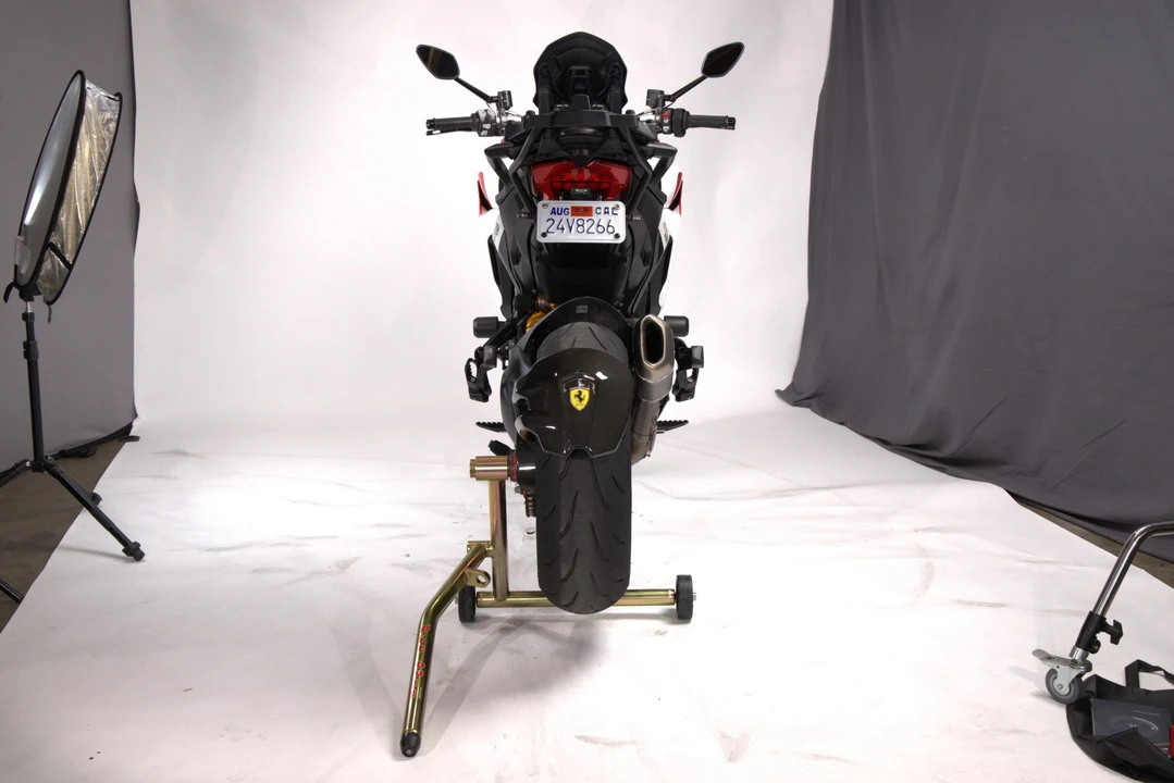 2018 Ducati Multistrada - Image 17 of 31