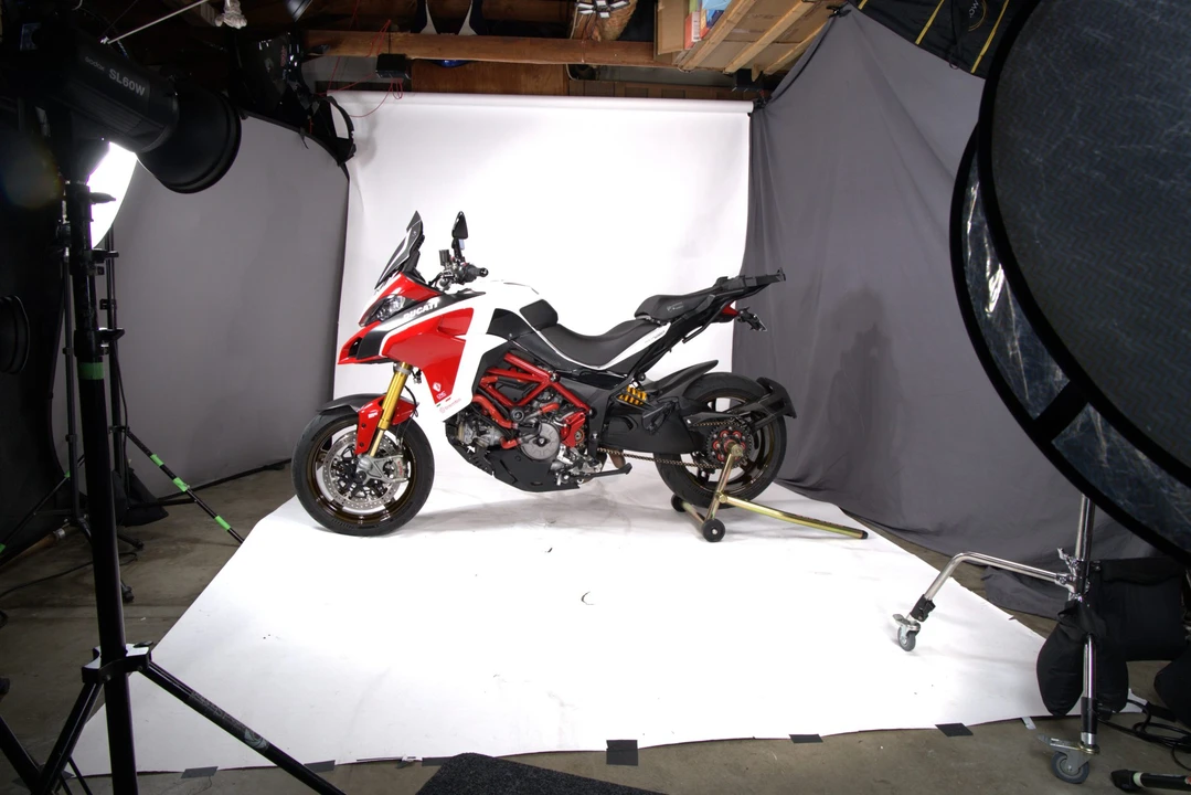 2018 Ducati Multistrada - Image 28 of 31