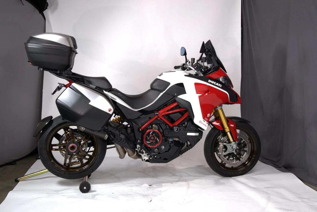 2018 Ducati Multistrada - Image 4 of 31