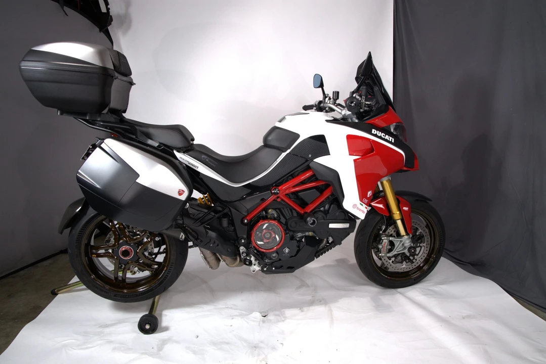 2018 Ducati Multistrada - Image 6 of 31