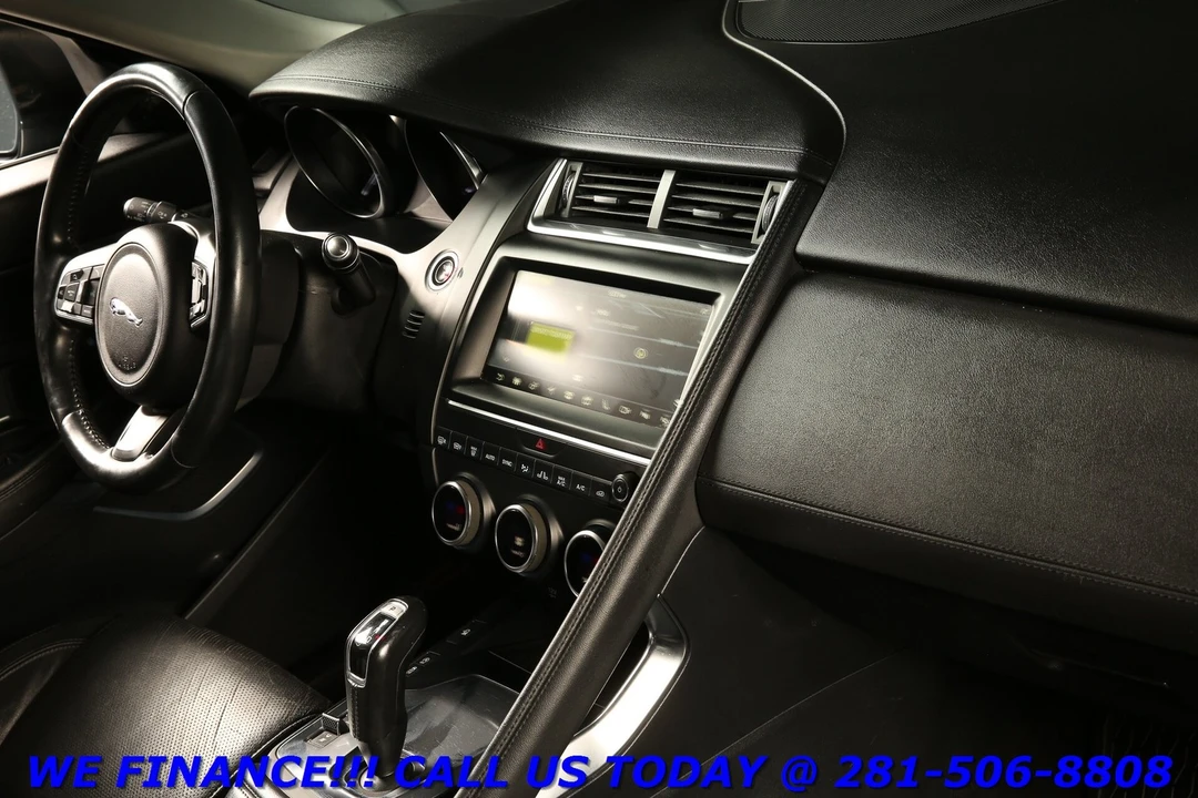 2018 Jaguar E-Pace - Image 20 of 21