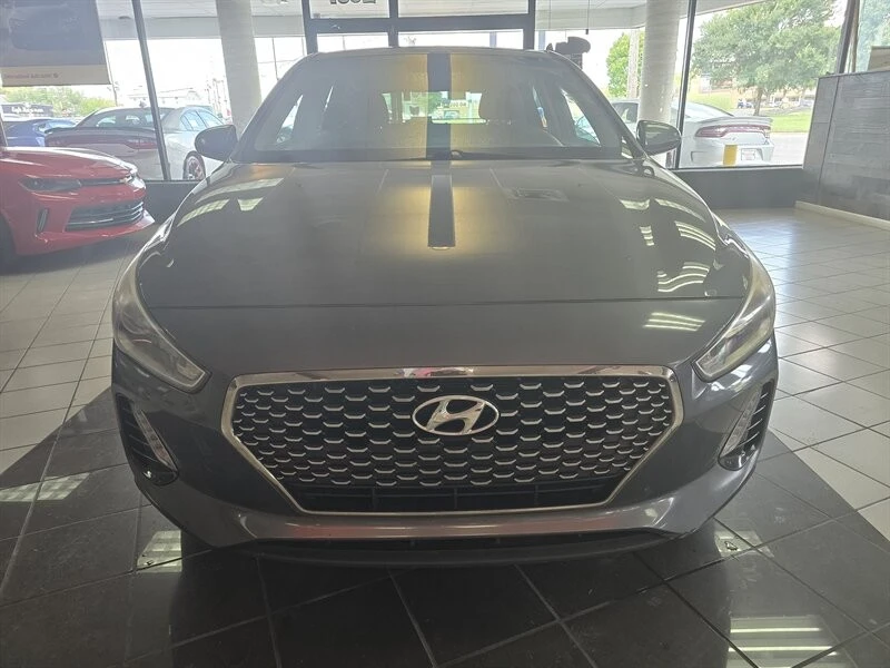 2018 Hyundai Elantra - Image 2 of 4